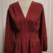 Max Studio Women Sz M Floral Top Cottagecore Boho  Pleated Smocked Bishop Sleeve