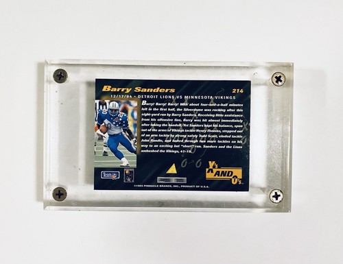 Barry Sanders 1995 Pinnacle X's And O's NFL Detroit Lions Card #214 - Picture 2 of 2