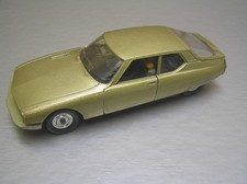 Solido 184 Citroen SM made in France 1/43 scale Near Mint missing front grille