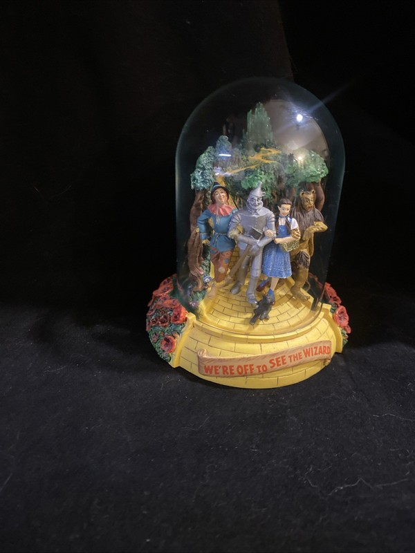 We’re Off To See The Wizard of Oz collector globe Limited Edition Number, 1654