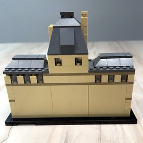 2015 LEGO Architecture Louvre 21024 Building Set INCOMPLETE Missing 28 Pieces