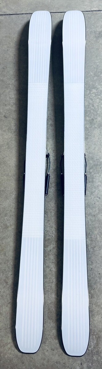 Voile Ultravector Backcountry Skis W/ Voile SwithBack X2 Voile Ultravector Backcountry Skis W/ Voile SwithBack X2