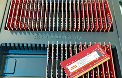 Innodisk - 4GB DDR4 W/T SODIMM - Picture 3 of 3
