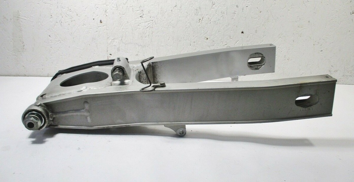 KAWASAKI ZX6 NINJA REAR SWINGARM SWING ARM 33001-1488-5A ZX