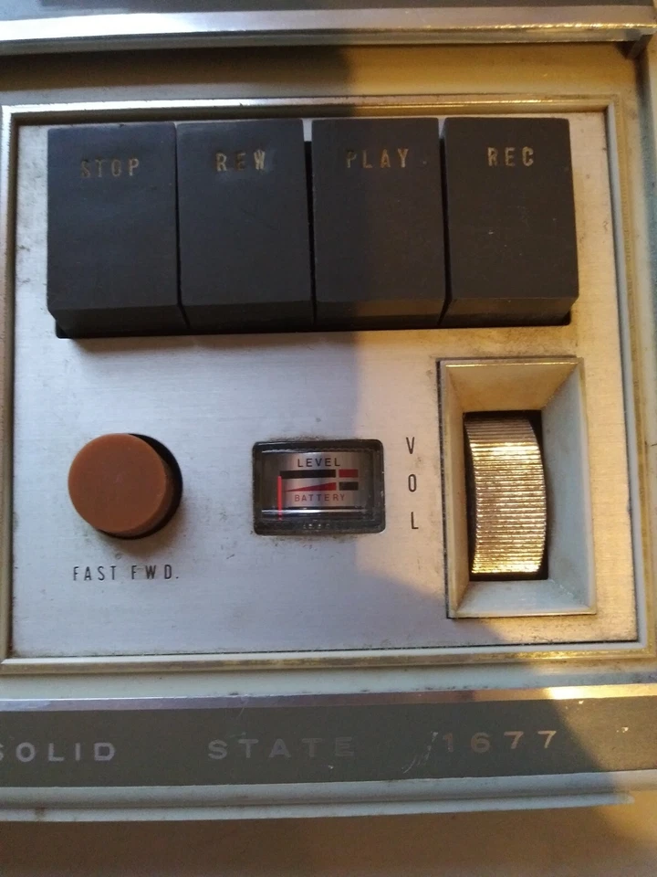 Grabadora Mayfair 1677 vintage Foto 2 de 4