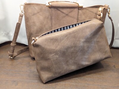 Womans Leather Pocket Book Handbag Madison West Brown tan