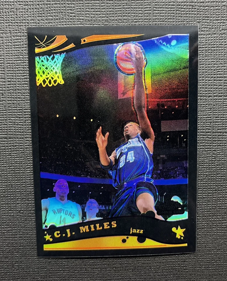 2005-06 Topps Chrome Black Refractors 🔥🔥 /399 C.J. Miles Jazz Basketball #184 - Image 3 of 4