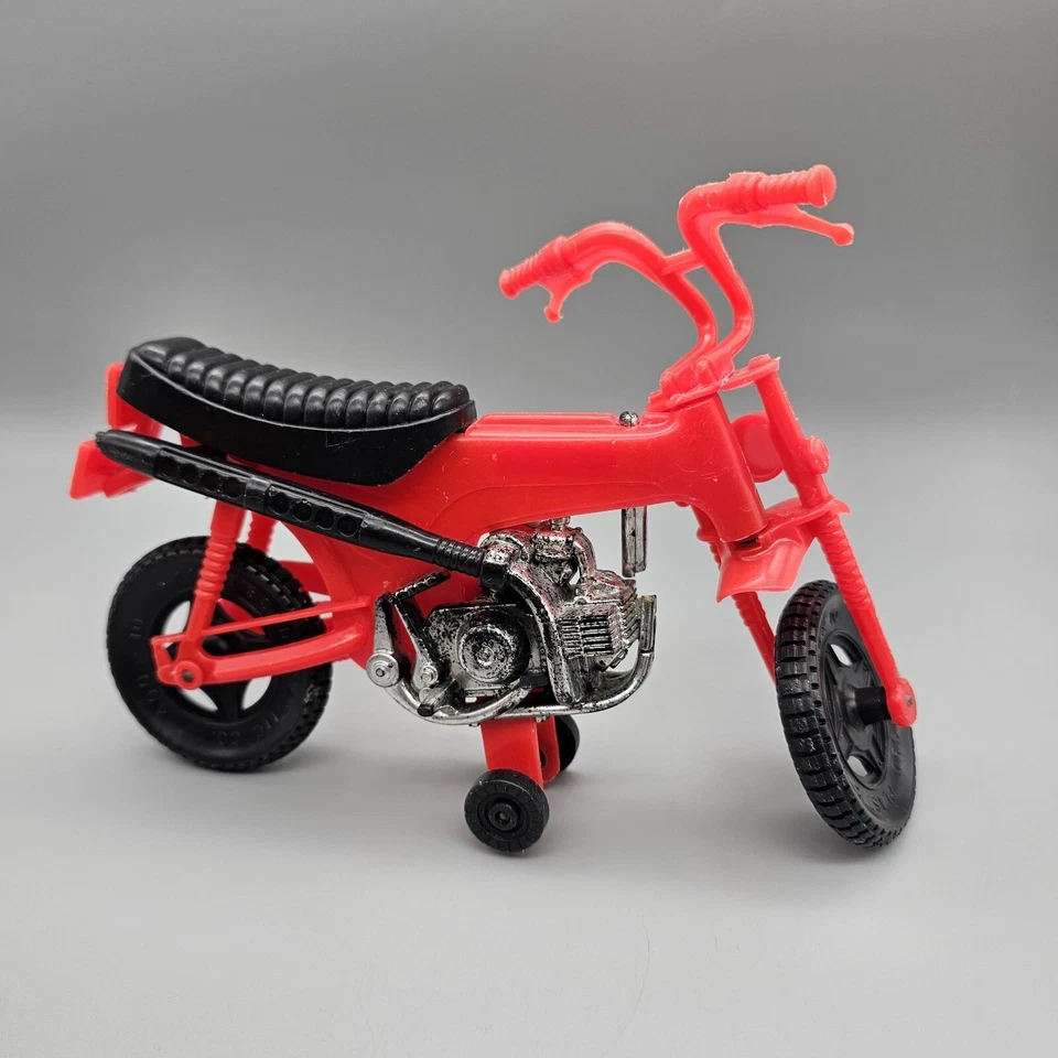 Moto de cross Honda Trail 70 de plástico procesado vintage roja años 70 Foto 4 de 4