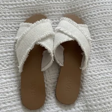 Raye Couer Sandals,  White Sandals Raye Couer Women’s Size 5 1/2 authentic