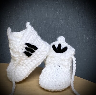 Crochet Newborn Baby First Shoes Booties Boots Slippers Trainers