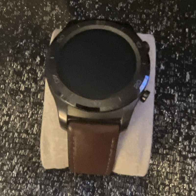 Round Smart Watch 46mm Black Metal Case Brown Leather Band Touch Bluetooth