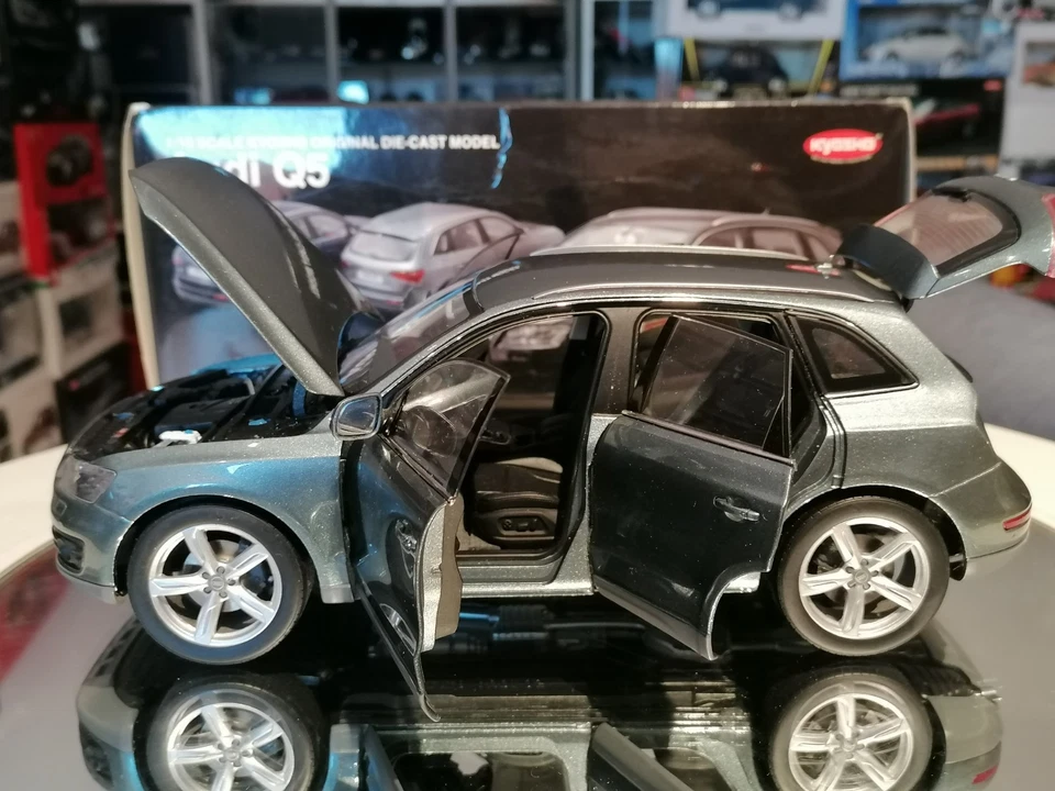 Kyosho 1/18 Audi Q5 2012 Quartz Grey with original external Box - First Edition - Immagine 2 di 4