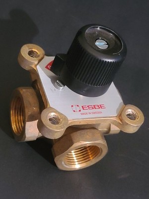 NEW, NO BOX ESBE/Danfoss 4-way Mixing Valve 3/4  Brass NPT