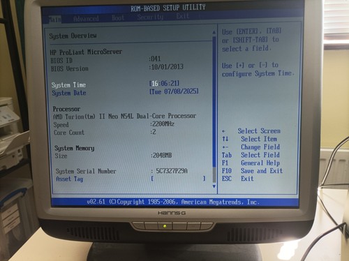 Microserveur HP ProLiant N40L, AMD Turion II 2,2 GHz, 2 Go RAM, disque dur 250 Go, sans système d'exploitation - Photo 3/7