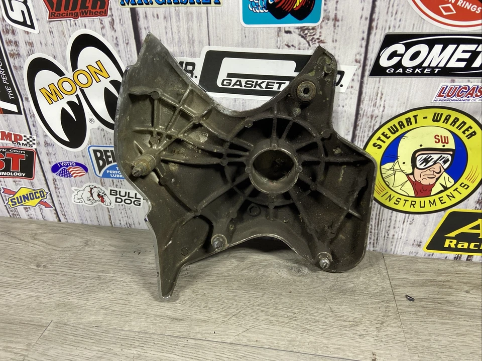 2000-02 Honda Shadow VT 750 C VT750CD ACE Engine left side sprocket cover - Image 4 of 4