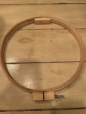 Frank Edmunds Embroidery Quilting Hoop 14  