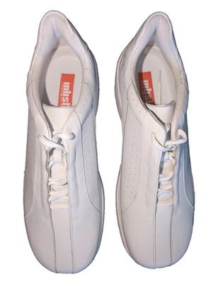 Kenneth Cole Unlisted White Sneakers Size 11.5 Leather Stylish Athletic Lace Up