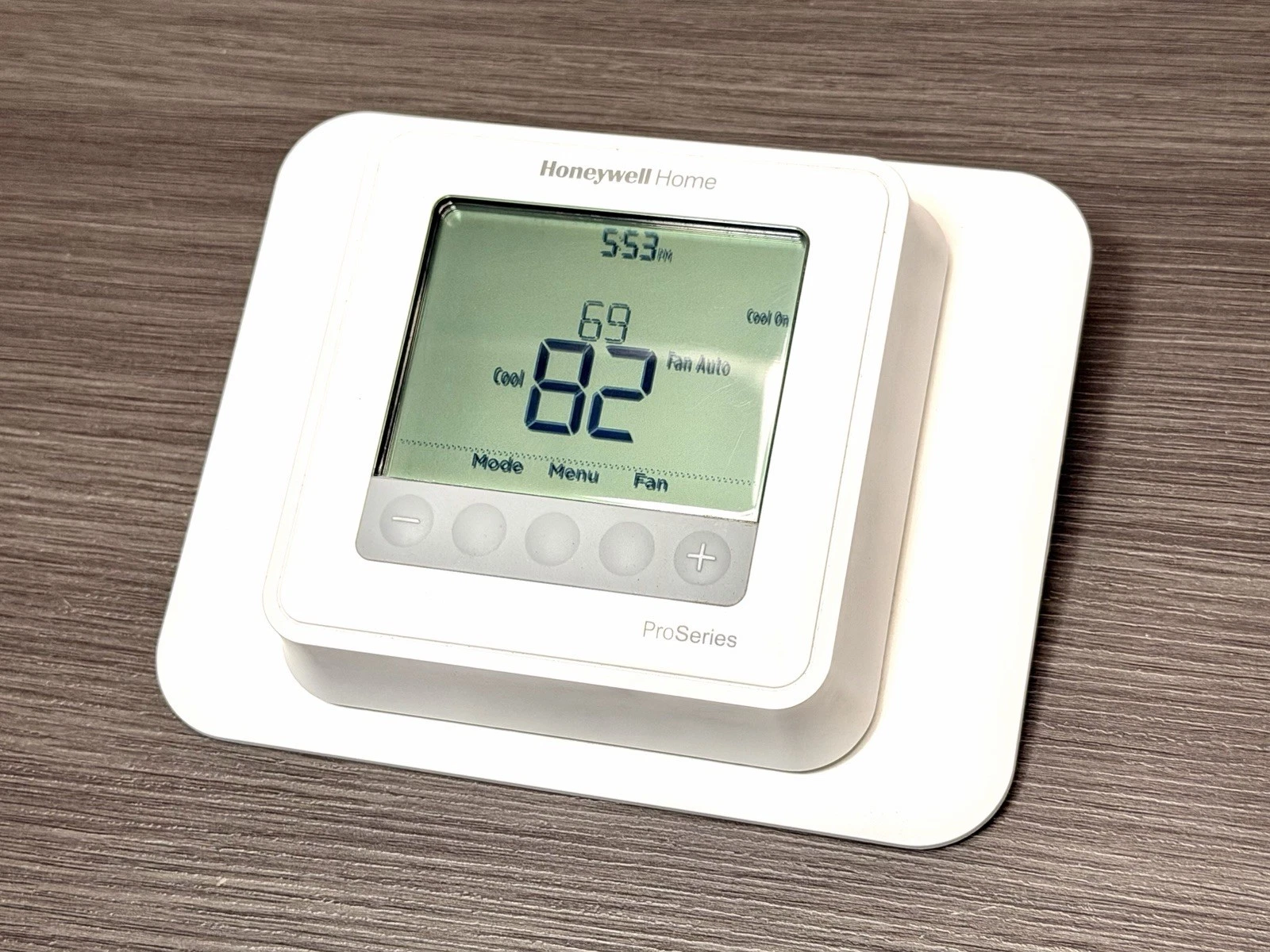 Honeywell T6 Pro Series Z-Wave Programmable Thermostat - White (TH6320ZW2003)