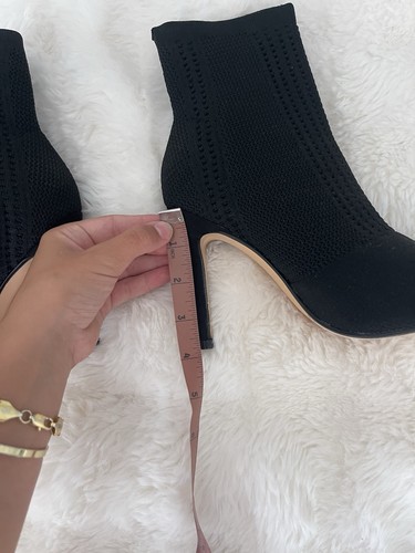 Women’s Size 6.5 Black Knit Stretch Peep Toe Bootie Heel Nicole Miller NY - Picture 2 of 6