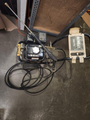 #ad DEWALT 3600 PSI Pressure Washer – Good Condition P22016188 $322.00