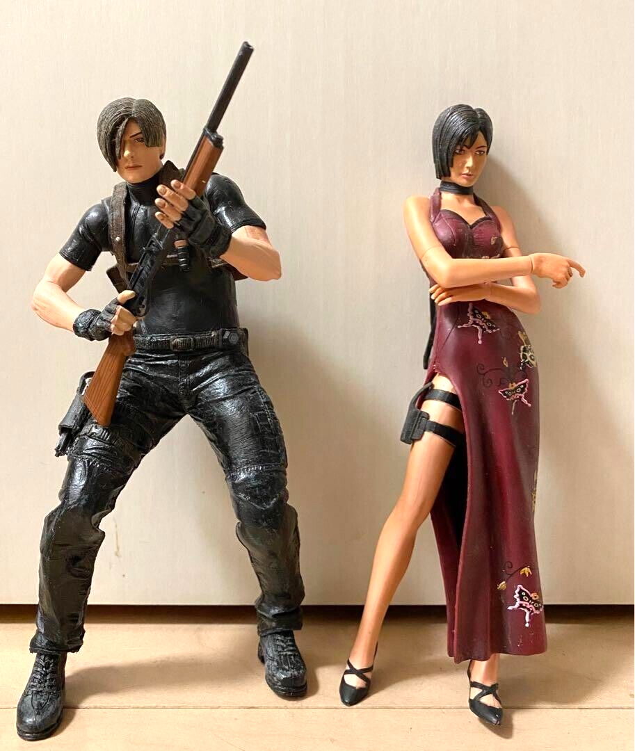 NECA Resident Evil 4 Biohazard Leon S. Kennedy & Ada Wong NECA Resident Evil 4 Biohazard Leon S. Kennedy & Ada Wong