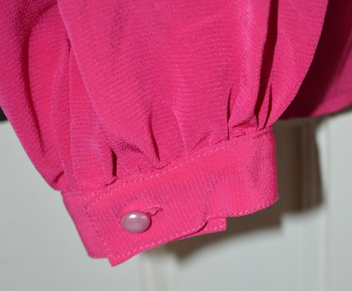 Damen einzigartige Designer Vintage High Fashion hellrosa Bluse/Shirt. - Bild 3 von 11