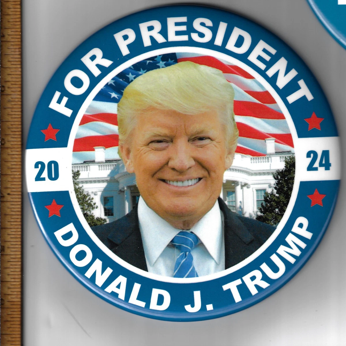 Trump 2024 supporter pin