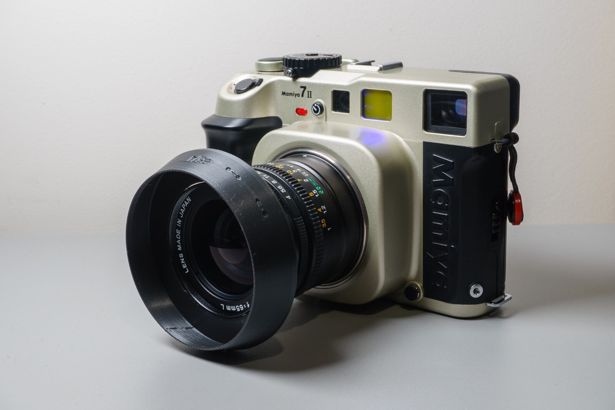 Mamiya 7/ 7ii Medium Format Rangefinder Lens Hood for 65mm Lens