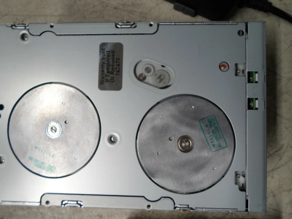 Quantum SAS LTO4 Ultrium4 HH TC-L42AN TF4100-161 TF4151-141 142 TF4100-162 Foto 4 de 4