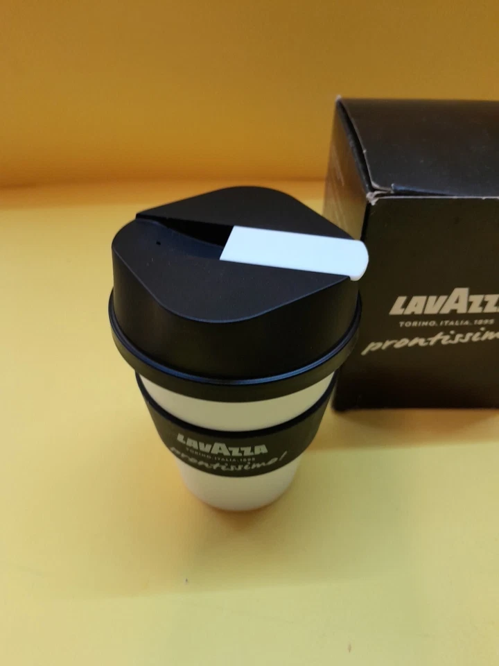 LAVAZZA 1 TAZZA DA CAFFÈ BEVANDE VIAGGIO TRAVEL MUG PLASTICA CM.11 CUP Foto 2 de 4