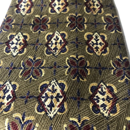 Coach Silk Necktie Tie Geometric Repeated Burgundy Small Design On Gold - Picture 5 of 8