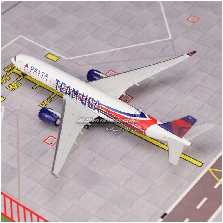 Phoenix A350-900 Red Logo 1/400 ダイキャスト 【公式通販】