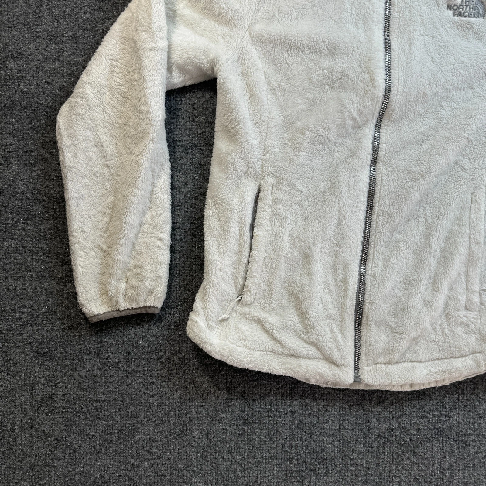 north-face fleece osito full zip gray jacket
