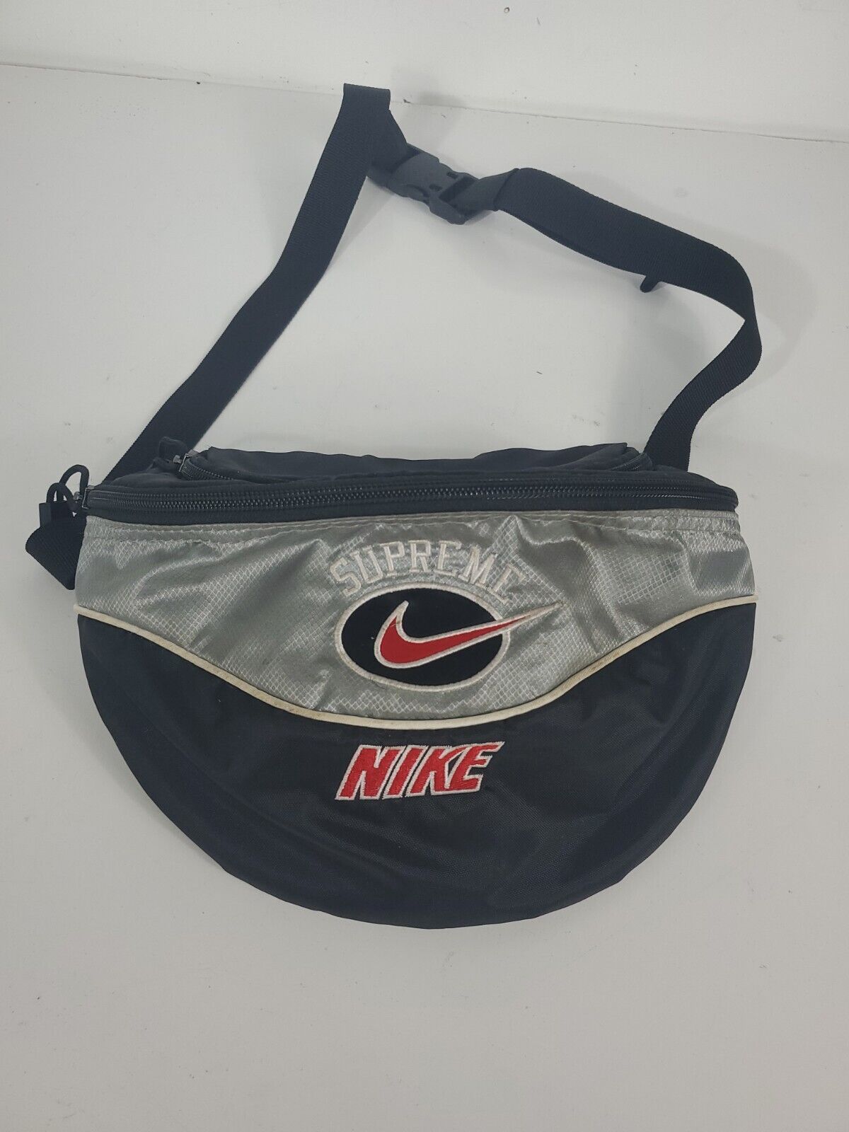 supreme nike shoulder bag silver