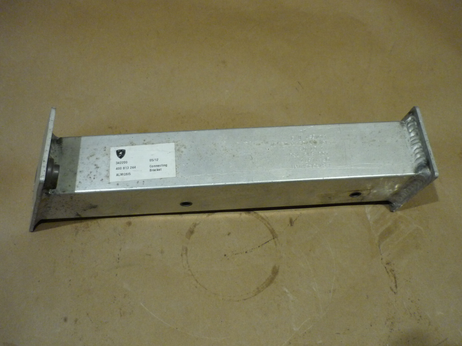 Lamborghini Gallardo - RH Rear Connecting Bracket - P/N 400813244