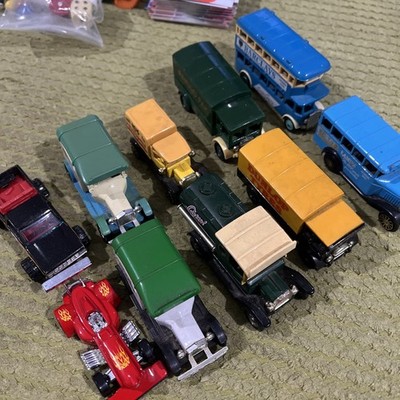10 Autos und Busse gemischt Restposten Druckguss Autos einige Corgi einige andere Marken
