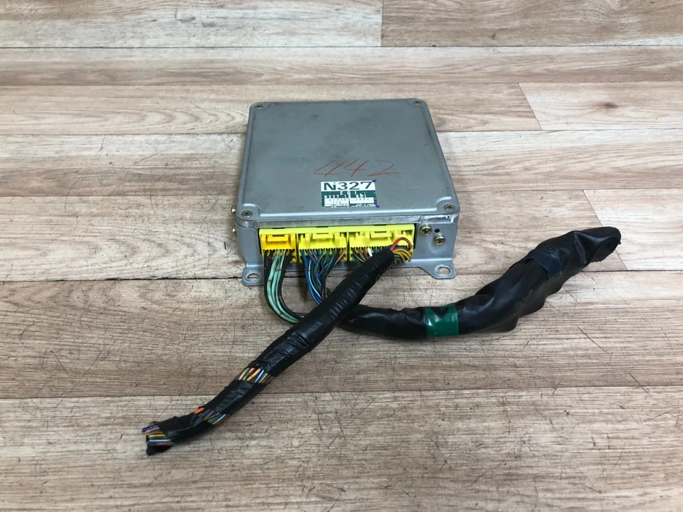 MAZDA RX7 RX-7 OEM MÓDULO DE MOTOR DELANTERO DME COMPUTADORA CEREBRO ECU 1,3 L 1987-1988 Foto 2 de 4