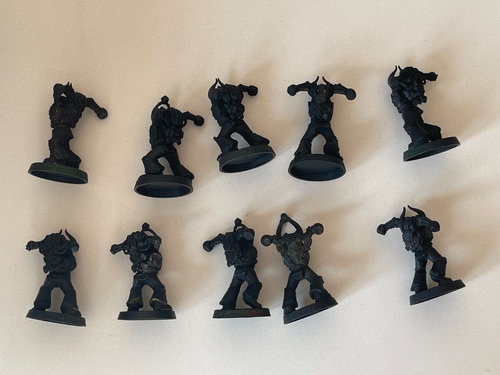 Chaos Space Marine Legionaries Squad no Arms | Warhammer 40k OOP Chaos Marines - Picture 2 of 2