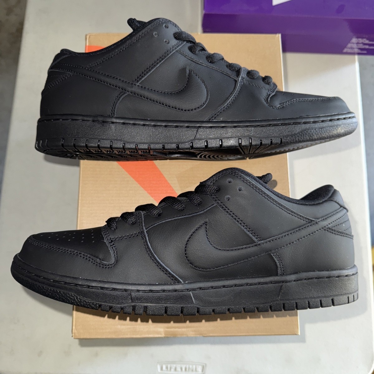 靴 NIKE SB DUNK LOW PRO fj1674-001 FJ1674-001 Nike SB Dunk Low Pro ISO Triple Black Anthracite