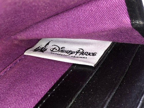 Cartera de papel tapiz Disney Dooney and Bourke Haunted Mansion - Imagen 9 de 20
