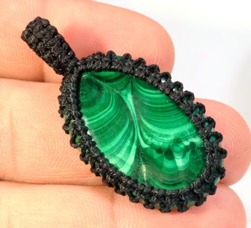 51 CT MACRAME OVAL PENDANT 100% NATURAL STALACTITE MALACHITE GEMSTONE AA-947 - 第 1/6 張圖片