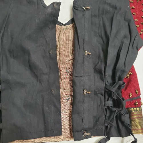 Indian Sari Saree Blouse Top Bollywood Red Black Gold Girls Youth Size 28" Bust - Picture 8 of 8