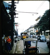 Bangkok Street scene - 1950s Vintage stereo Realist slide Kodachrome #702