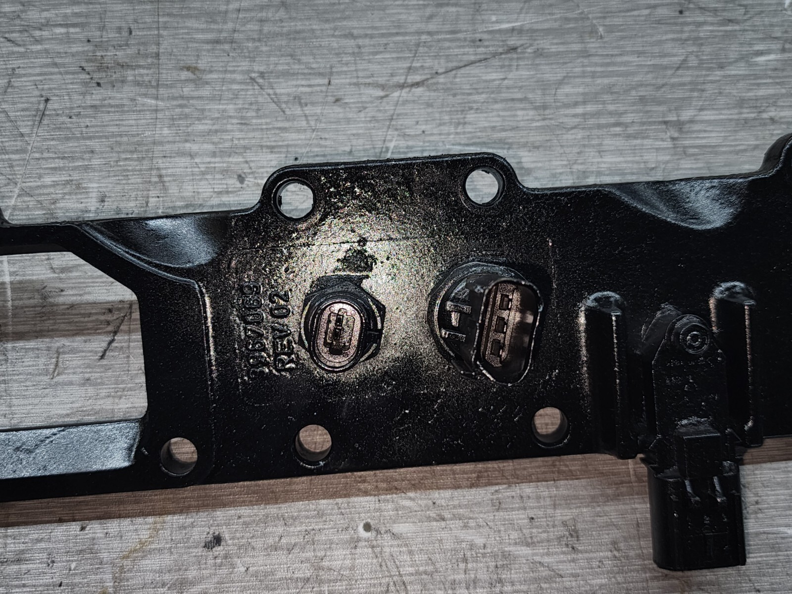 Cummins ISC Engine Intake Manifold Part # 3967069 | eBay