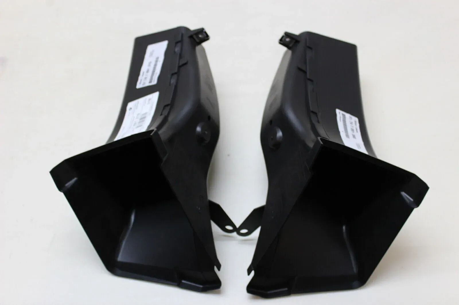 Original BMW 3er E90 E91 Luftführung Bremse vorne rechts+links 