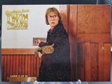 TWIN PEAKS - RARE GOLD BOX DVD POSTCARD No.11 - LOG LADY (DAVID LYNCH)