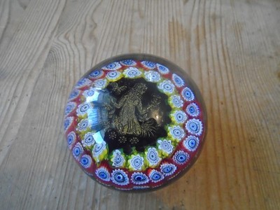 VINTAGE MURANO MILLEFIORI & JUNGFRAU STERNZEICHEN MITTE SIGNIERT