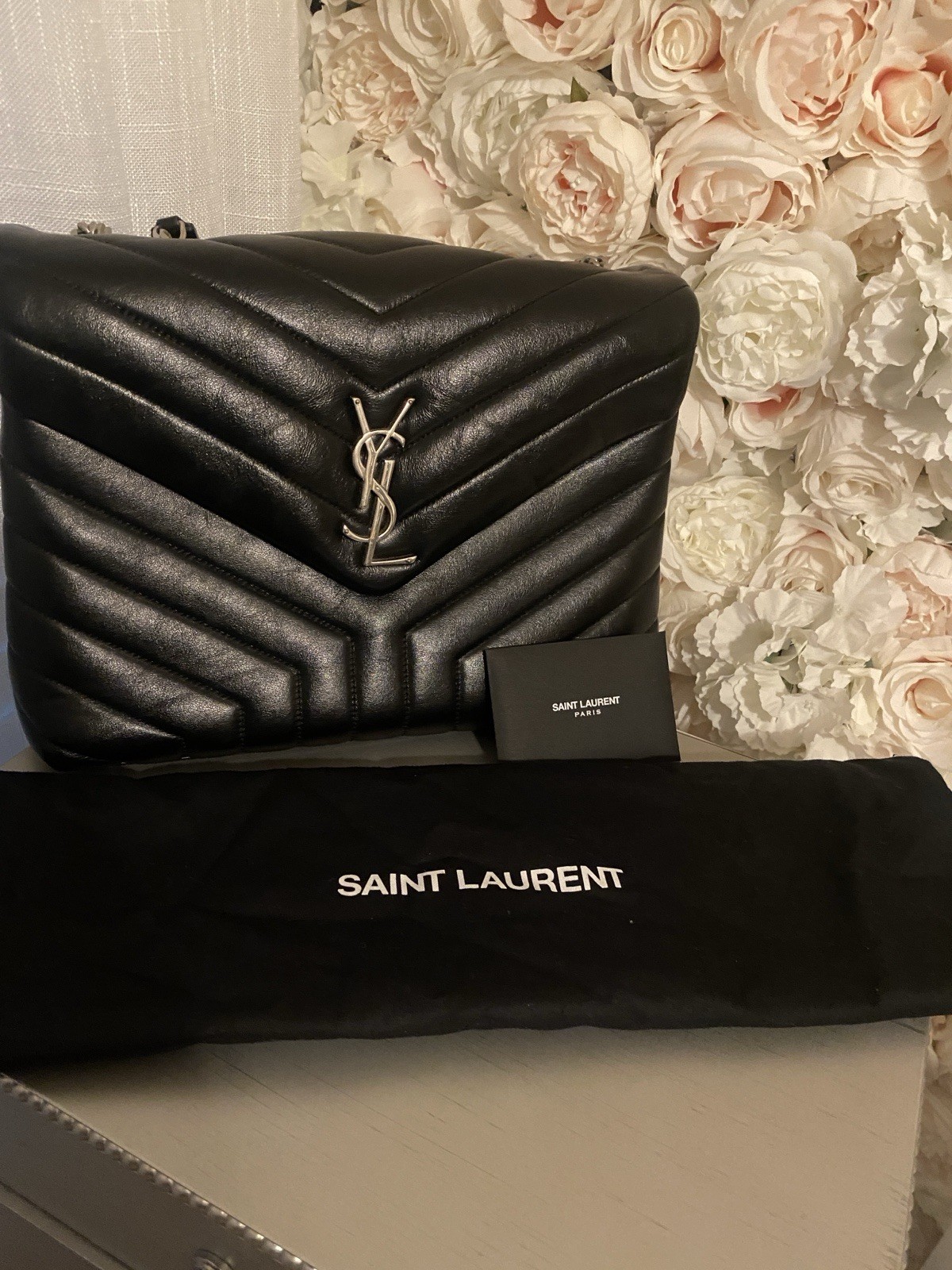 Borsa a tracolla Saint LaurentLoulou Medium YSL in pelle trapuntata