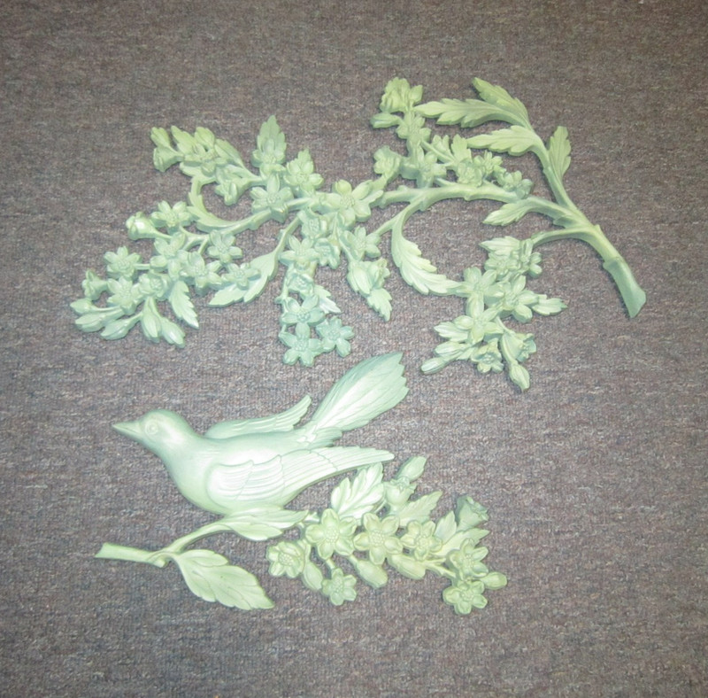 Set 1967 Vintage bird and flowered branches wall decor –Dart Ind. USA