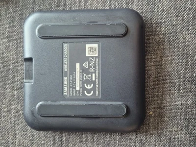 Samsung Wireless Charging Pad Black - Image 1 of 2